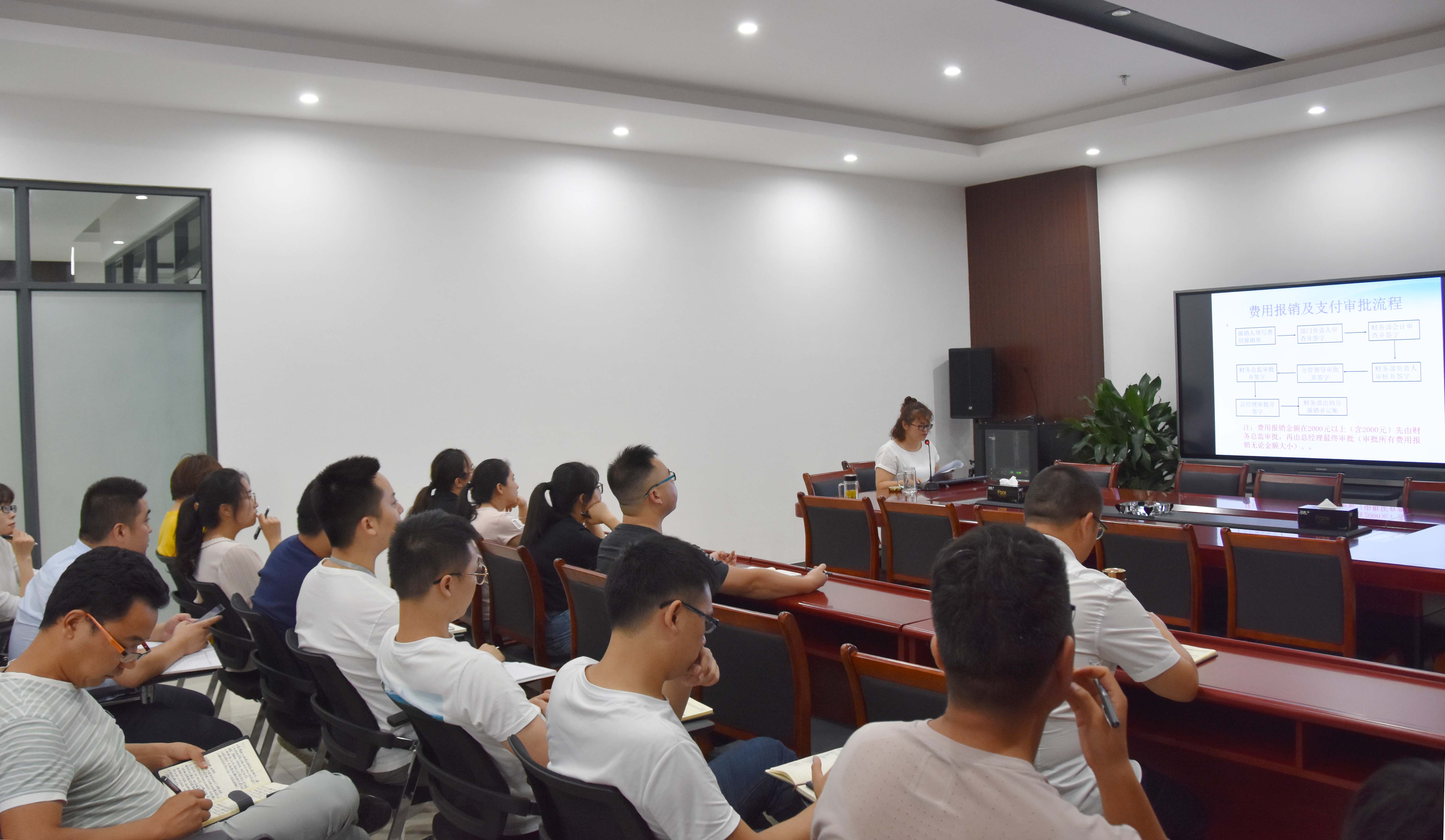 DSC_2505.jpg DSC_2505.jpg